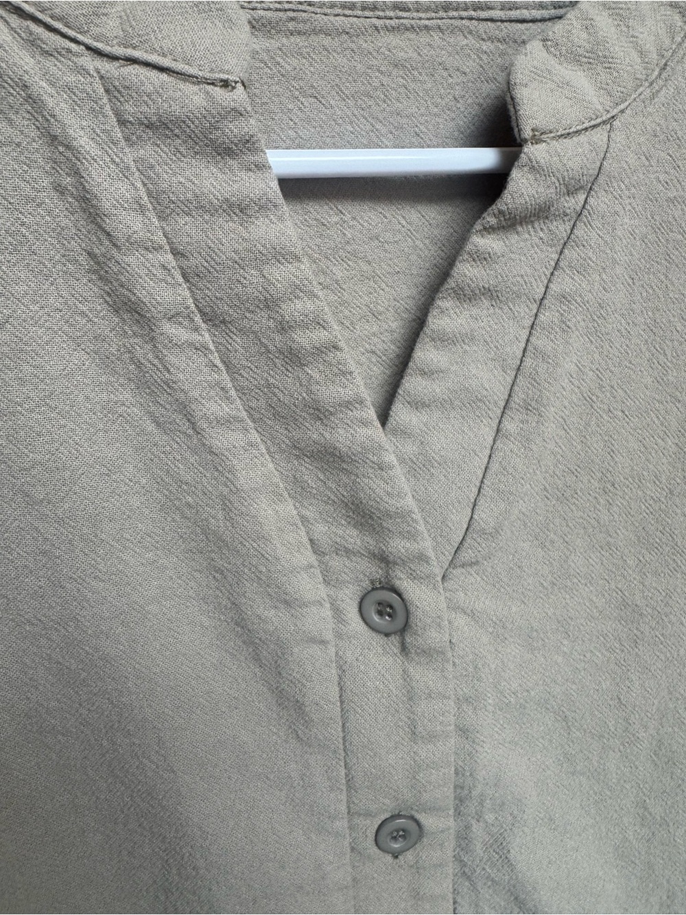 Emery Rose Small Neutral olive Tunic style dress with Button Detail - Picture 3 of 5